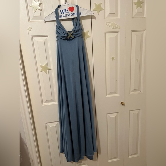 Blue halter maxi evening dress. - Picture 1 of 3